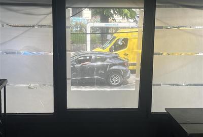 Spațiu comercial, de 20 mp, în Central - 7