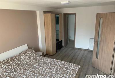 Apartament cu 3 camere în Văcăresti - 2