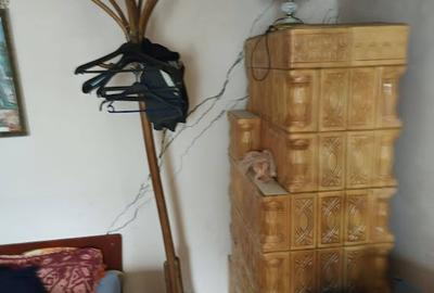 Casă cu 5 camere cu Teren 1300 Mp în Central - 3