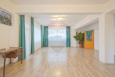 CENTRAL - Cladire birouri DE INCHIRIAT CENTRAL - Cladire birouri DE INCHIRIAT - 12