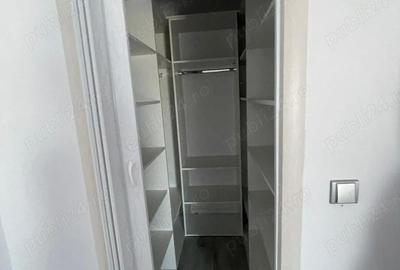 Apartament cu 3 camere decomandat în Central - 2