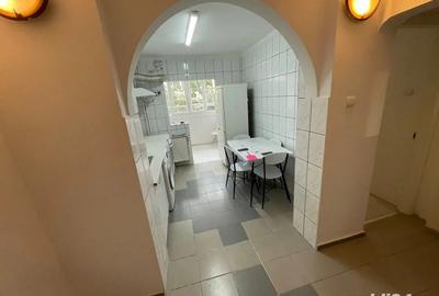 Inchiriez apartamanet in zona Crangasi - 1