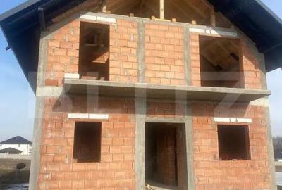 Casă cu 3 camere cu Teren 400 Mp în Central - 5