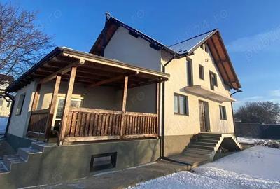 Casă cu 4 camere în Central - 5