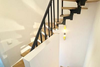 Casă cu 5 camere cu Canalizare în Central - 7