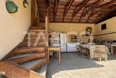 Casă cu 4 camere cu Teren 340 Mp în Roșia - 6