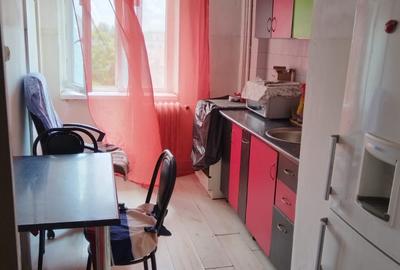 Apartament cu 2 camere semidecomandat în Crângași - 1