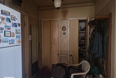 Apartament cu 2 camere decomandat în Sud