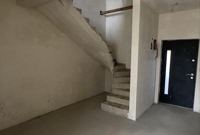 Casă cu 4 camere cu Teren 400 Mp în Central - 3