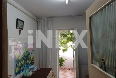 Apartament cu 3 camere decomandat în Central - 1