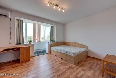 Garsoniera spatioasa, strada curata si linistita in cartierul Rahova - 1