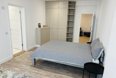 Apartament 3 camere Mamaia Nord  Vedere frontala la mare parcare inclusa - 9