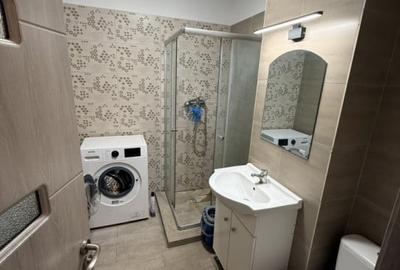 Inchirierz Garsoniera  Militari Residence strada Tineretului - 7