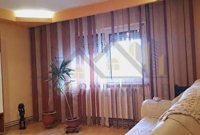 Apartament cu 3 camere decomandat în 1 Decembrie - 8