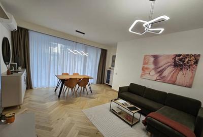 Apartament cu 2 camere decomandat, mobilat în P-ța Victoriei - 1