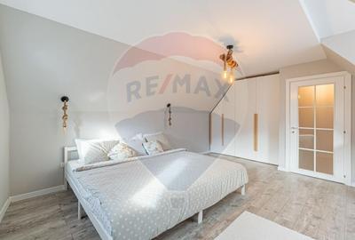 Apartament cu 4 camere decomandat, mobilat în Centrul Istoric - 9