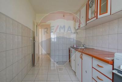 Apartament de 3 camere de vanzare in Sacele - Comision 0% - 8