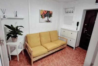 Garsonieră decomandată, mobilată în Nerva Traian