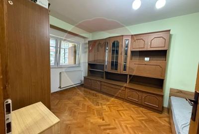 APARTAMENT DE INCHIRIAT IN ZONA RAHOVEI - 3