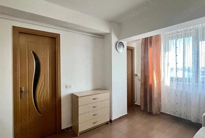 Garsonieră decomandată în Central - 2