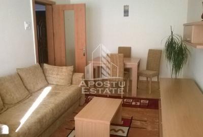 Apartament cu 3 camere decomandat în Dacia