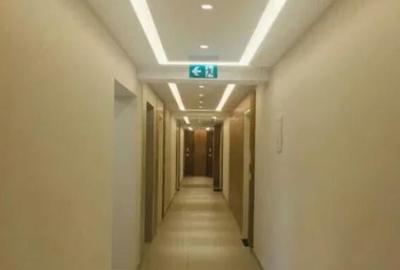 Apartament cu 2 camere decomandat în Tractorul