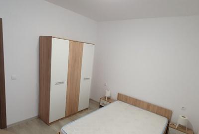 9 MAI rezidential , 2 cam dec 1/6 , mobilat si utilat 420 e - 2