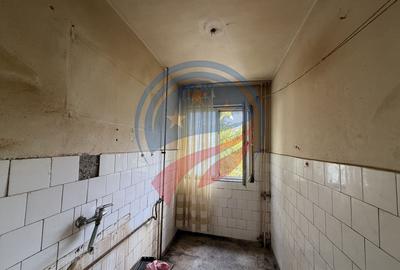 Apartament cu 3 camere semidecomandat în George Enescu - 5