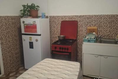 Casă cu 7 camere cu Teren 271 Mp în Central - 16