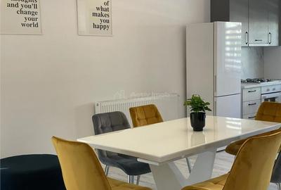 Casă cu 5 camere cu Teren 120 Mp în 1 Decembrie - 2