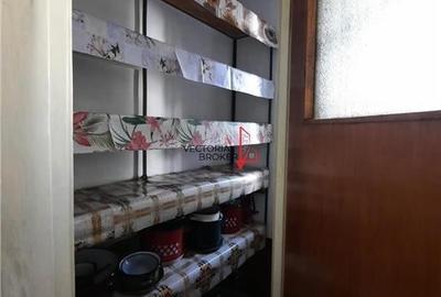 3 camere semidecomandat, Postavarul-Codrii Neamtului, 10 minute de metrou Nicola - 4