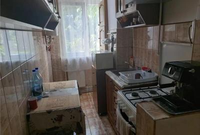 Apartament cu 3 camere semidecomandat, mobilat în Dâmbu Pietros - 4