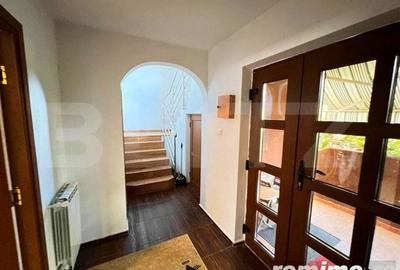 Casă cu 4 camere cu Teren 240 Mp în Galata - 10