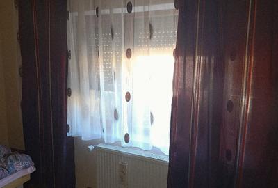 Casa centrală cu curte proprie - 9