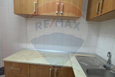 Garsoniera de inchiriat - 3