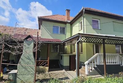 Casă cu 5 camere cu Teren 10 Mp în Brâncovenești - 8