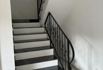 Casă cu 4 camere în Cetate