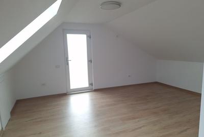 Apartament cu 2 camere semidecomandat în Dumbrăvița - 1