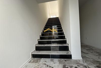 Penthouse cu 3 camere decomandat în Ghiroda - 8