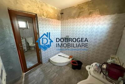 Casă individuală cu 4 camere cu Canalizare în Central - 9