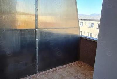 Apartament cu 3 camere decomandat în Central - 2