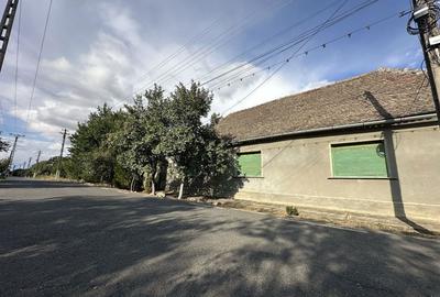 Casă cu 3 camere în Ghioroc - 2