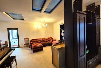 Comision 0 - Apartament în vilă, spațios, priveliște spre cabana Postăvaru - 9