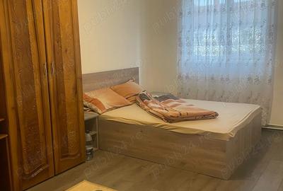 Inchiriez apartament cu 2 camere,decomandat - 2