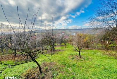 Teren de 723 mp, în Central - 2