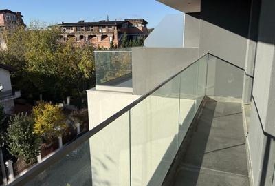 Erou Iancu Nicolae | 4 camere | 2 locuri parcare subteran - 12