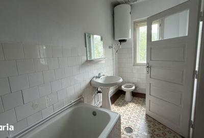 Casă cu 3 camere cu Teren 2200 Mp în Șișești - 7
