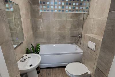 Casă cu 2 camere cu Teren 120 Mp în Piața Centrală - 11