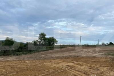 Teren de 2152 mp, în Central - 2