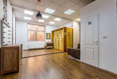 Spațiu comercial, de 60 mp, în Ultracentral